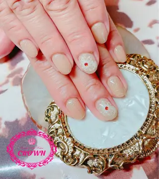 ネイル CROWN プライベートサロンのネイルデザイン