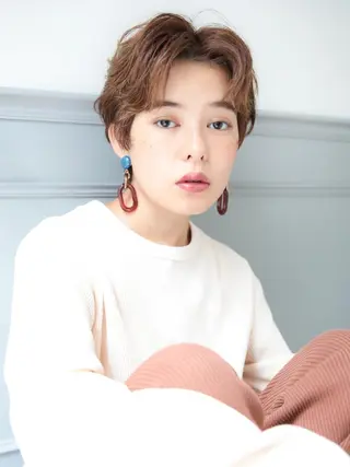 ショート カラー レイヤーカット✂️ 横浜No1♡下鳥翔子のヘアスタイル