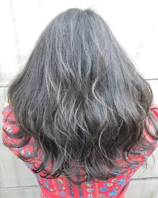 ミディアム カラー 北間 寛哉のヘアスタイル