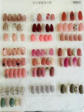 ネイル Regina Marinaのネイルデザイン