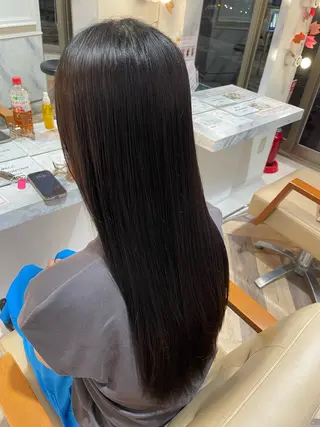 ロング カラー 新庄 雪乃のヘアスタイル