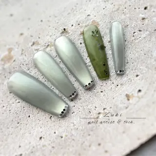 ネイル zuki🌔nail ┆堺筋本町・心斎橋のネイルデザイン