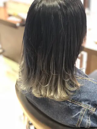ミディアム カラー 手塚 亮汰のヘアスタイル
