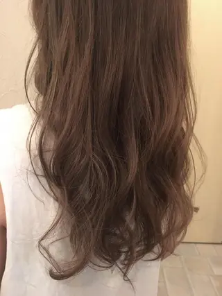 ロング カラー パーマ ヘアアレンジ IVY villa Suzu.のヘアスタイル