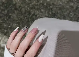 ネイル Montrésor 名古屋ネイルサロンのネイルデザイン