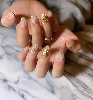 ネイル ﾈｲﾙﾙｰﾑﾘｯｶ 𝐦𝐚𝐲𝐮のネイルデザイン