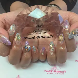 ネイル ネイルリボン 受付スタッフのネイルデザイン