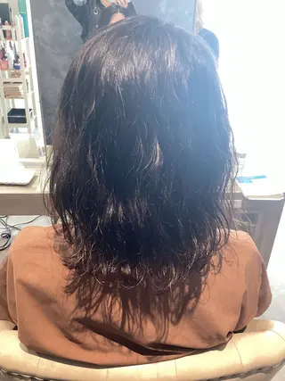 ミディアム パーマ 五ノ井 一世のヘアスタイル