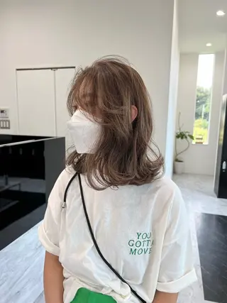 ミディアム MAYU / Raf.のヘアスタイル