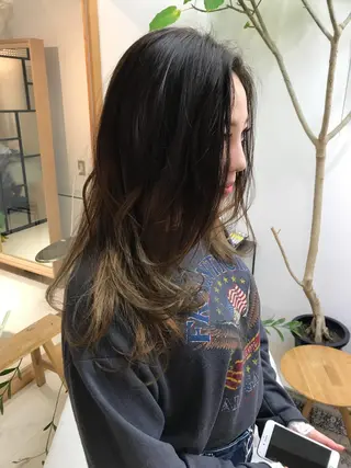 セミロング カラー 平田 健一のヘアスタイル