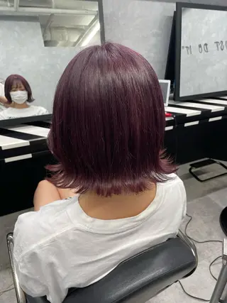 ミディアム Cielro/ダブル カラー/西田咲希のヘアスタイル