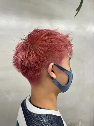 カラー メンズ 鶴井 美空のヘアスタイル