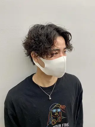 ショート パーマ ヘアアレンジ メンズ mihoko/ ニュアンスパーマの眉毛・アイブロウイメージ