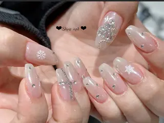 ネイル shine 🎀 長さだし&デザインのネイルデザイン