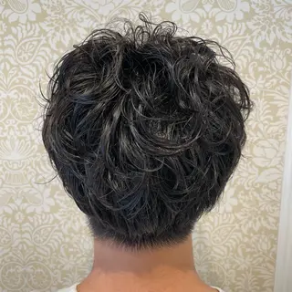 ショート パーマ メンズ 髪質改善カラー💎 オオネヨシナリのヘアスタイル