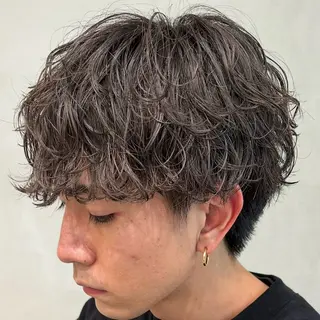 ミディアム パーマ メンズ fifth 石川 凪のヘアスタイル