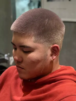 カラー 中居 優弥のヘアスタイル