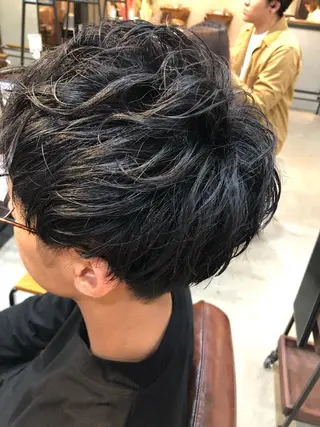ショート パーマ メンズ cherir髪質改善 パーソナルカラー診断のヘアスタイル