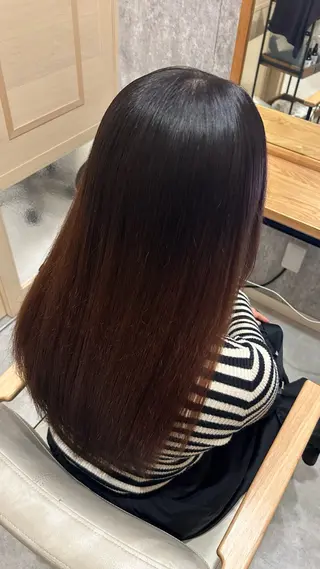 ロング カラー 似合わせ 顔周りYUUGAのヘアスタイル