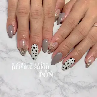 ネイル private salon　ponのネイルデザイン