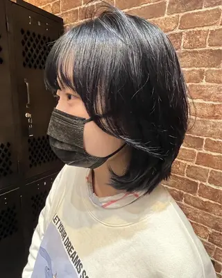 ショート カラー パーマ ヘアアレンジ メンズ キッズ ネイル マツエク・マツパ アイブロウ 久木原 ゆりのヘアスタイル