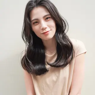 ロング カラー 天王寺韓国ヘア 小山歓実のヘアスタイル