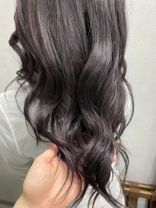 ロング カラー 中西 彩愛のヘアスタイル