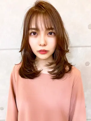 ミディアム カラー 艶髪専門美容師🏄 kazuレスlessのヘアスタイル