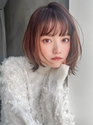 ショート 白井 音羽のヘアスタイル