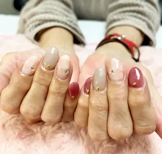 ネイル ＧＬAD グラットのネイルデザイン
