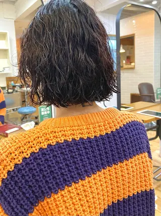 ミディアム パーマ ショート& パーマ　坂本のヘアスタイル