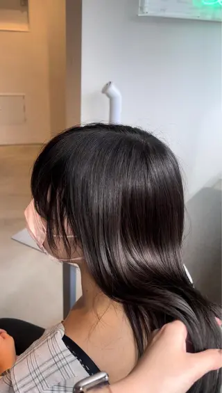 セミロング カラー 齋藤 みさきのヘアスタイル