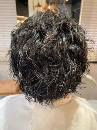 パーマ 中村 ひなののヘアスタイル
