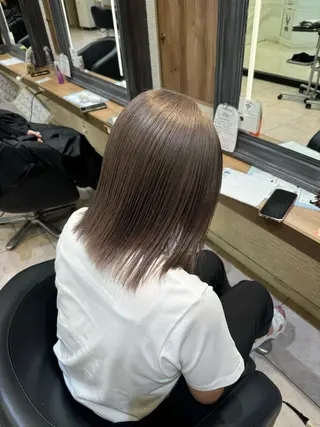 ショート カラー 赤み消しカラー🌱 YUZUKI🫧のヘアスタイル