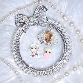 ネイル HAPPINAS🎀  れん🖤痛ネイルのネイルデザイン