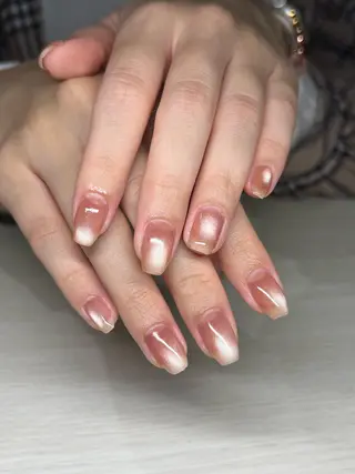 ネイル 板垣 愛理/airiのネイルデザイン