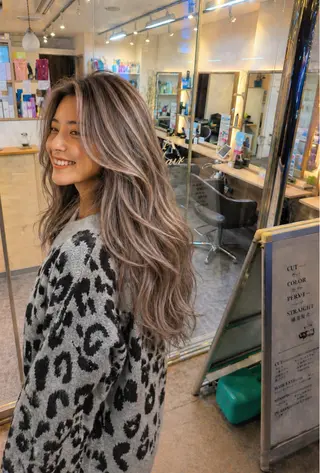 ロング メンズ特化× レディース強化中🔥のヘアスタイル