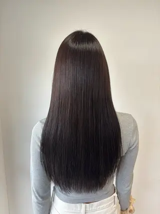 ロング カラー 伊藤 那月のヘアスタイル