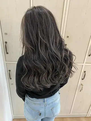 セミロング カラー 鍵谷 公宏のヘアスタイル