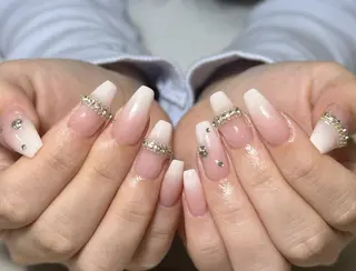 ネイル 🍑 momo_nailのネイルデザイン