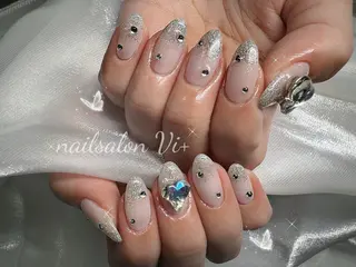 ネイル ✨Nailsalon Vi+✨のネイルデザイン