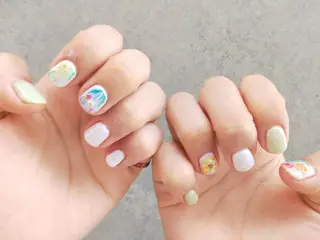 ネイル はばすみれ🎀ﾈｲﾙ 光ﾌｪｲｼｬﾙ ﾍｱのネイルデザイン