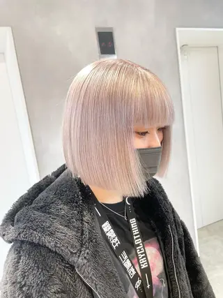 ショート カラー ハイトーン×レイヤー ／遠藤将太のヘアスタイル