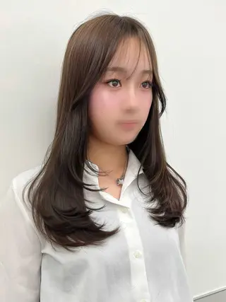 セミロング 韓国レイヤーカット/ chikaのヘアスタイル