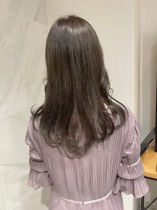 セミロング カラー ラベンダー/レイヤー スタイル🤎mamiのヘアスタイル