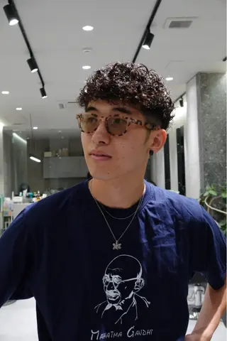 カラー パーマ メンズ 神戸／メンズカット ／メンズパーマのヘアスタイル