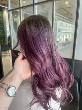 ロング Lolonois 森ノ宮【 yui 】のヘアスタイル