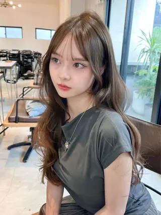 ロング カラー/レイヤー /カット泉谷七登のヘアスタイル