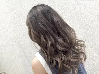 ミディアム セミロング ロング カラー ハイトーン×髪質改善 KENTAのヘアスタイル