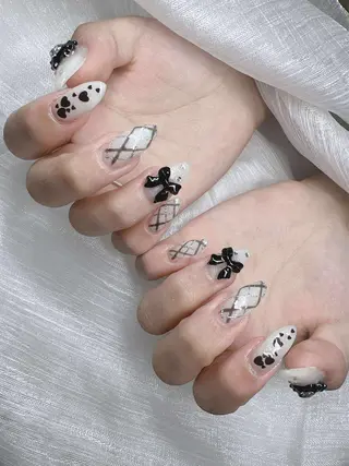 ネイル Lee Nailsのネイルデザイン